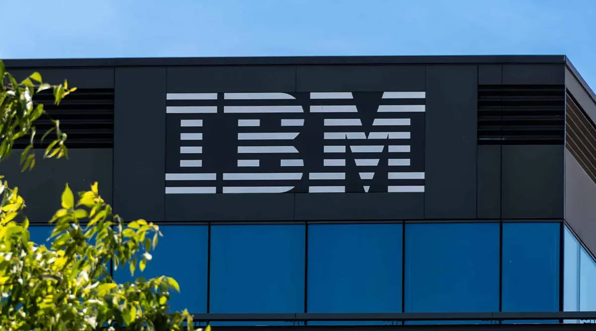 MBA (Business Analytics) with IBM Building Graphic